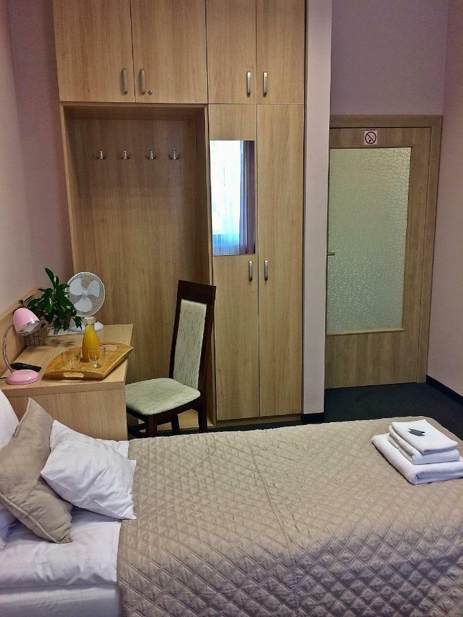 קרקוב 3Rooms מראה חיצוני תמונה
